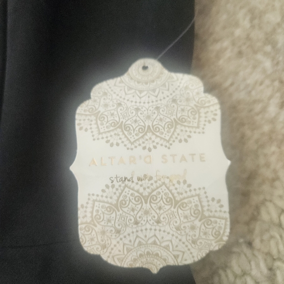 Altar'd State Feather Jumpsuit New - Picture 3 of 4